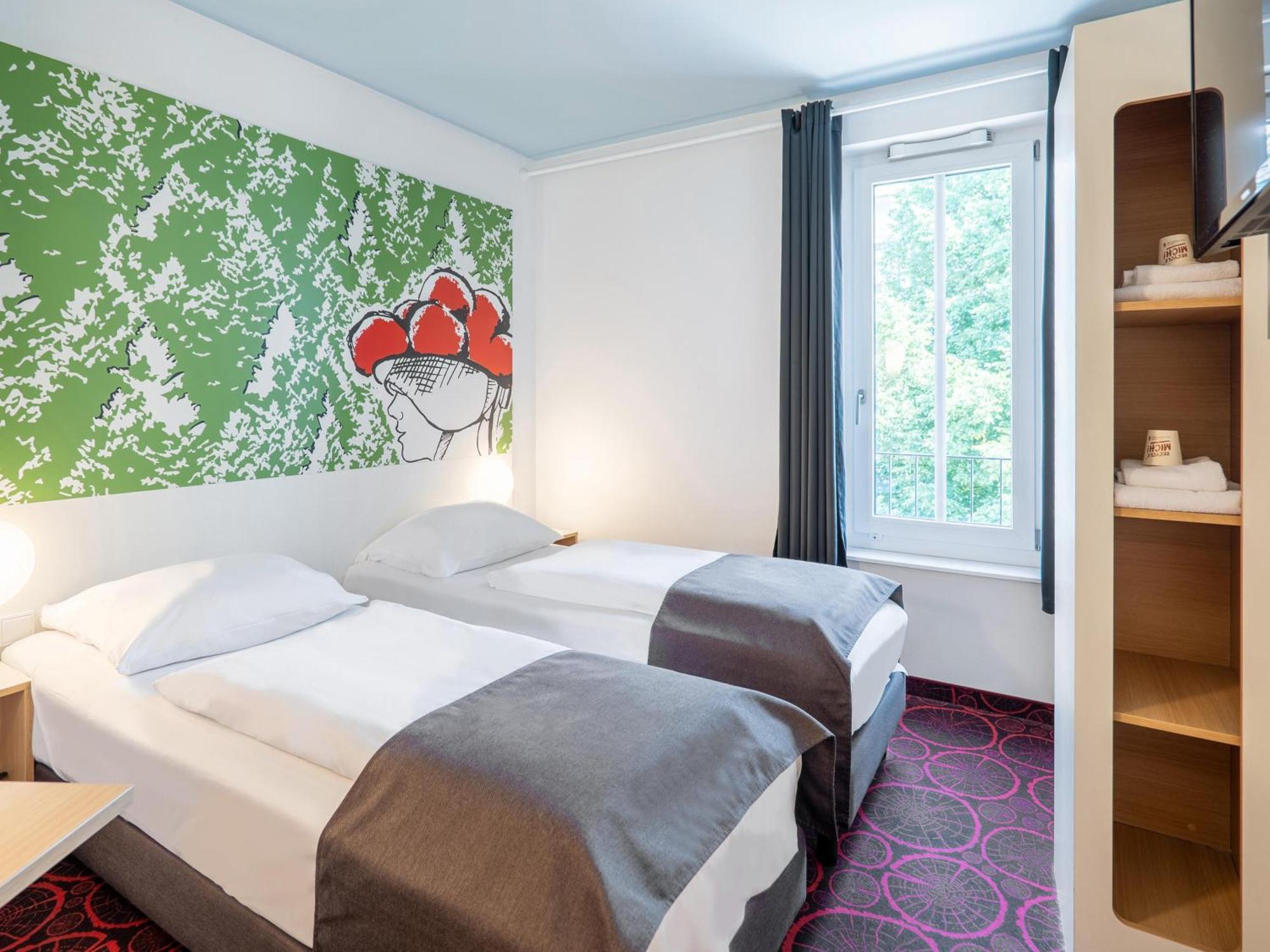B&B Hotel Offenburg-City Екстер'єр фото