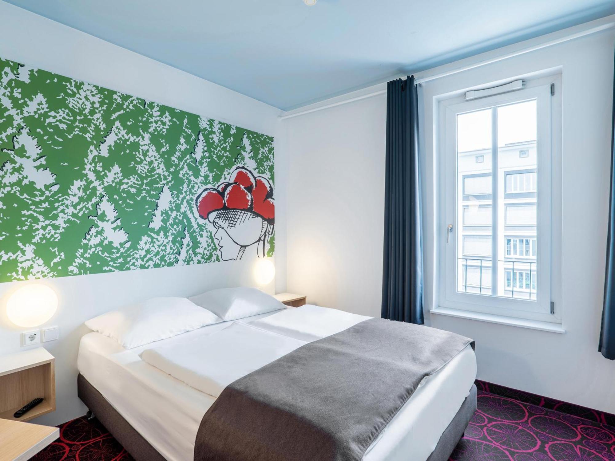 B&B Hotel Offenburg-City Екстер'єр фото