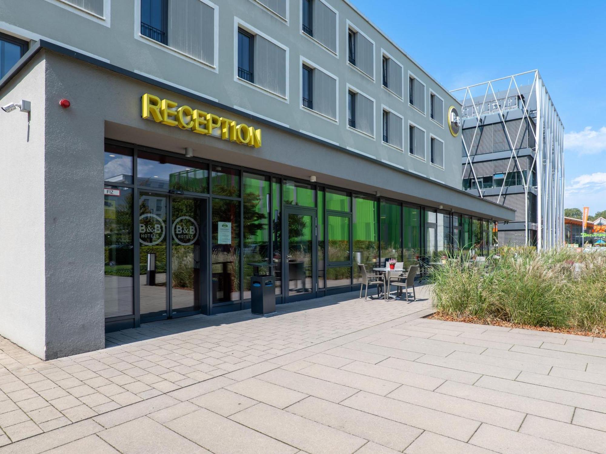 B&B Hotel Offenburg-City Екстер'єр фото
